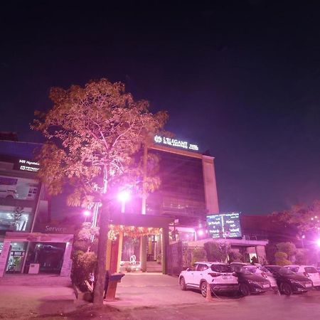 Oyo Townhouse 934 L'Elegant Hotel & Banquetby Ace Manor Ghaziabad Zewnętrze zdjęcie