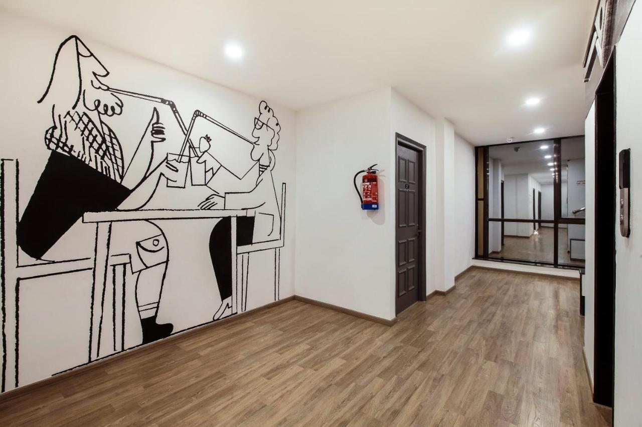 Oyo Townhouse 934 L'Elegant Hotel & Banquetby Ace Manor Ghaziabad Zewnętrze zdjęcie