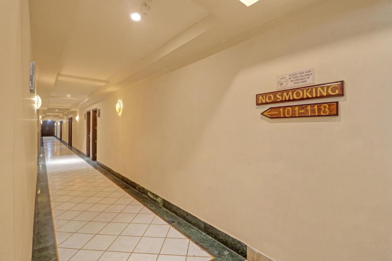Oyo Townhouse 934 L'Elegant Hotel & Banquetby Ace Manor Ghaziabad Zewnętrze zdjęcie