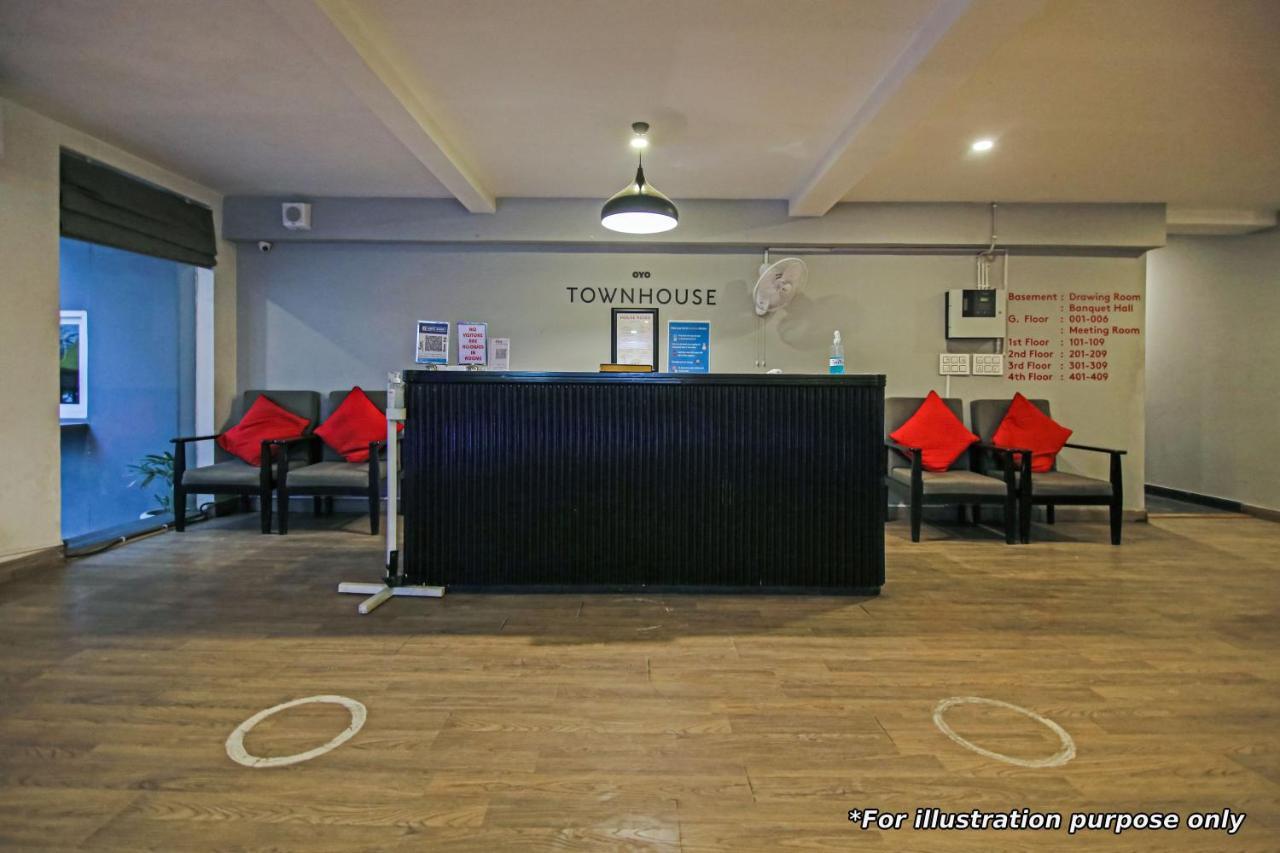 Oyo Townhouse 934 L'Elegant Hotel & Banquetby Ace Manor Ghaziabad Zewnętrze zdjęcie